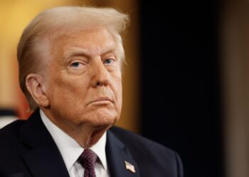 ١٤٥عضو بالكونجرس الأمريكي يطالب “ترامب” بالتراجع الفوري عن خطته التهجير القسري لسكان غزة