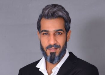 فارس البلوشي.. نجم عُماني يسطع في سماء الدراما الخليجية