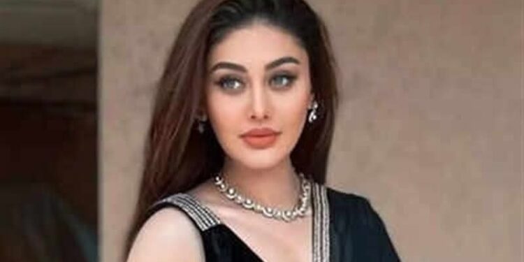 الفنان عبدالله الكاتب يقرأ لكم: سبب وفاة الممثلة الهندية شيفالي جاريوالا نجمة “كانتا لاغا” المفاجئ