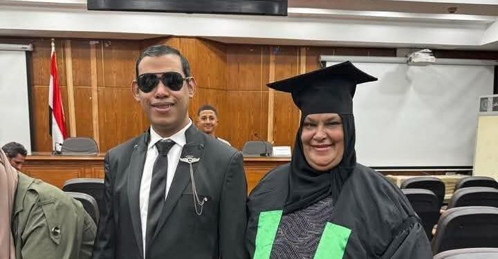 الكاتب الصحفى الكبير بشير حسن يقارن معكم بين الدكتور أحمد وسوزى الاردنية