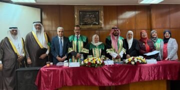 ال درويش يحصل على الدكتوراه في التربية