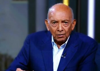 الكاتب الصحفى الكبير بشير حسن يسأل اعضاء البرلمان: شقة ام تمثال للدكتور غنيم!