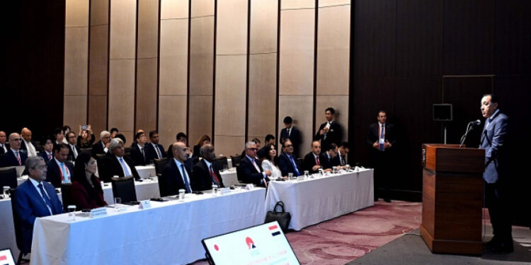 مدبولى لمنتدى الأعمال المصرى اليابانى: الحكومة عملت على تطوير مجموعة من الحوافز والمزايا المُقدمة للمستثمرين