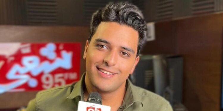 «البساطة والصدق».. سر نجاح حازم قابيل فى مشواره الإذاعي