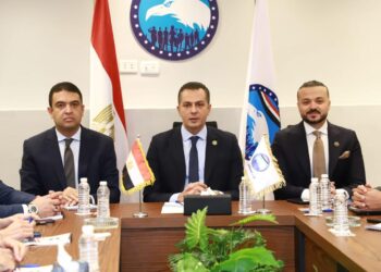 نائب رئيس الحزب والأمين العام يتفقدان غرفة العمليات المركزية لحزب مستقبل وطن لمتابعة التحضيرات لبرلمان 2025