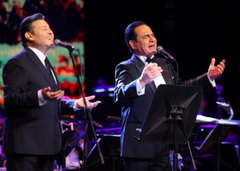 الفنانة القديرة نادية مصطفى تكتب عن ثلاثى صوت مصر واحتفالات الأوبرا بذكرى نصر أكتوبر