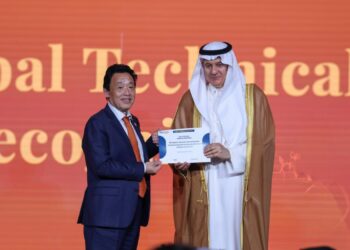 المملكة تتسلّم جائزة التقدير الفني العالمية من منظمة “الفاو” لاختيار برنامج “ريف السعودية” كأكبر برنامج تنموي زراعي على مستوى العالم
