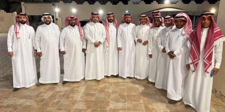 ملتقى “قروب شقردية الأحساء” يحتفي بنخبة من الإعلاميين والرياضيين من السعودية والخليج