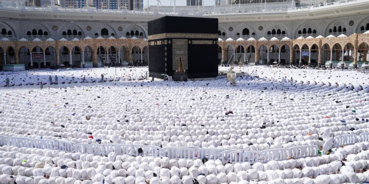 خطبة الجمعة من المسجد الحرام