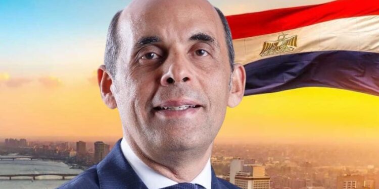 الإعلامي خالد سالم يكتب عن تجربة نجاح إسمها طارق فايد