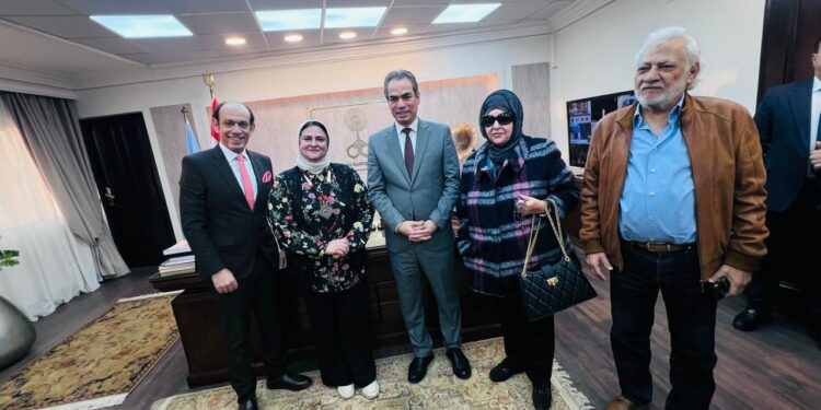 المسلمانى يلتقى نجوم جدو والعيلة باستديوهات الإذاعة المصرية