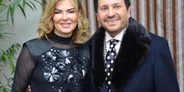 الفنانة نادية مصطفى تطمئن جمهور أمير الغناء العربي هانى شاكر