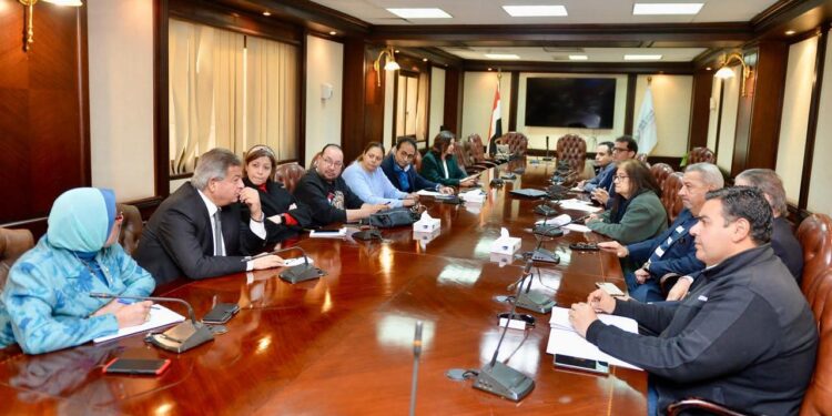 لجنة الدراما بالأعلى للإعلام تثمن إشادة الرئيس السيسي بالدراما المصرية وتؤكد ضرورة مواصلة التطوير والإبداع