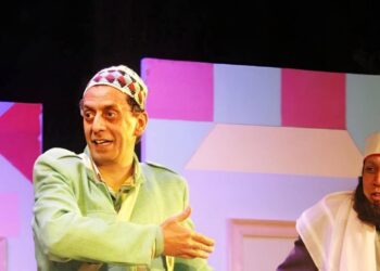 “لعب ولعب” على خشبة المسرح القومي للأطفال وسط إقبال جماهيري كبير