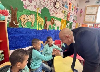 عبد اللطيف ..بين ضجيج الحروب ومشقة السفر والصوم… كان صوته درسًا عمليًا في ميدان الصعيد