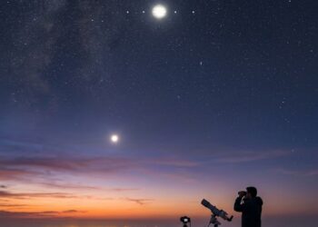 الليلة: شاهد «ملك الكواكب» بالعين المجردة