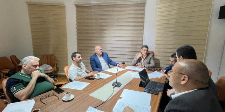 الإعلاميين: عقوبة الإنذار لهاني حتحوت بعد خضوعه للتحقيق بمقر النقابة