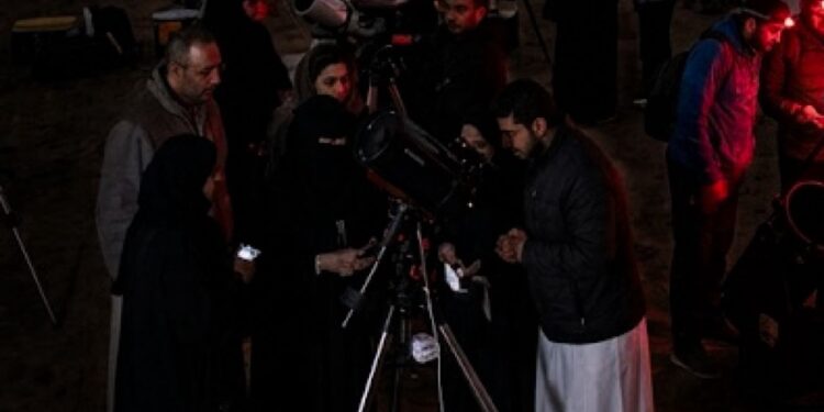 فلكية جدة… تحت سماء وادي القمر.. الإحتفاء بجمال الكون  في “أسبوع السماء المظلمة 2026”