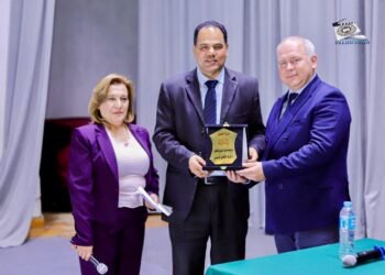 المركز الثقافي الروسي ومؤسسة سفراء الوعي يكرّمان رموز المجتمع المصري