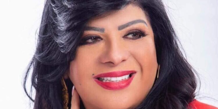 إيمان بيبرس كتبت: كفاية مشي ورا الاشاعات وكدهون