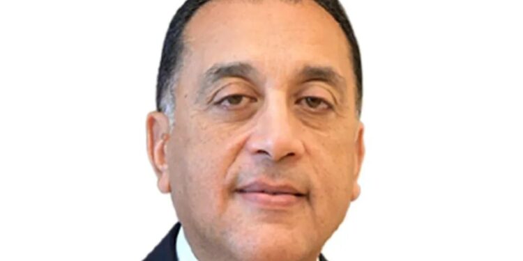 تزامنا مع احتفالات الدولة بعيد تحرير سيناء.. رئيس الوزراء يبدأ جولة بعدد من المشروعات التنموية والخدمية بشمال سيناء