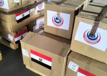 مصر ترسل شحنة أدوية ومستلزمات طبية إلى الكونغو الديمقراطية وأوغندا لمواجهة الإيبولا