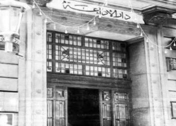 المهندس خالد عبدالعزيز كتب فى عيد الإعلاميين: “هنا القاهرة”.. في ذكرى ميلاد “الوجدان العربي”