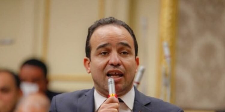 النائب محمد اسماعيل يكتب: عمال مصر سند الوطن