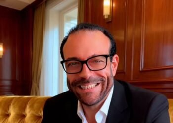 د. أحمد شعيب: التغيير بوعي التفكير هو المفتاح الحقيقي لعلاج الإدمان